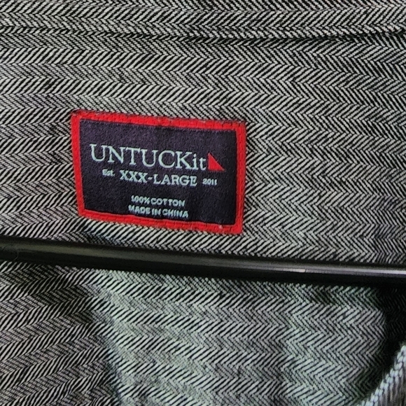 UNTUCKit Long Sleeve Button Down Shirt - Picture 3 of 6